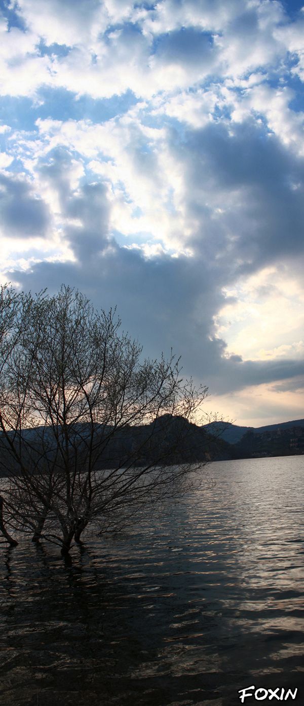 album/027 Lago del Turano - AQ-.JPG